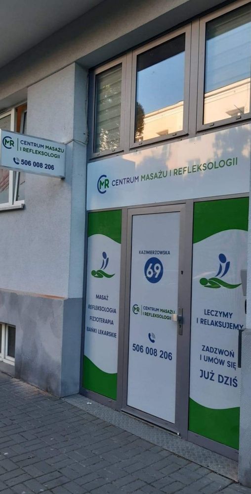 Wejście od ulicy Kazimierzowskiej